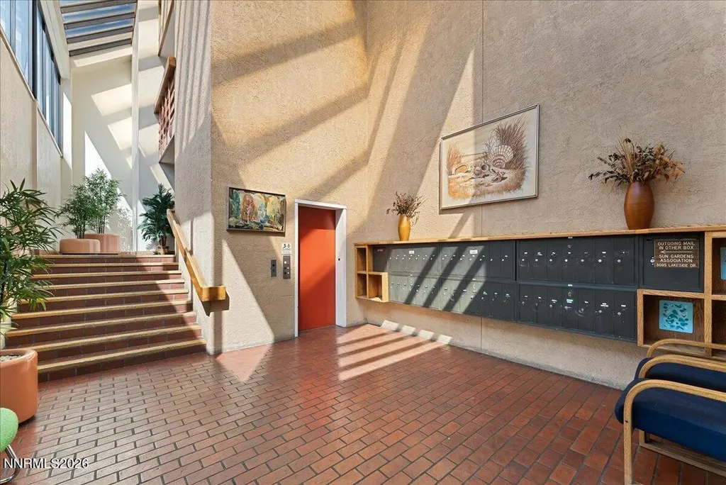 3095 Lakeside Reno NV 89509