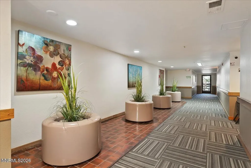 3095 Lakeside Reno NV 89509