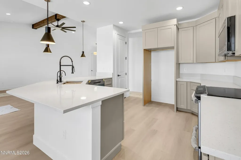 155 Pinto Ranch Reno NV 89510