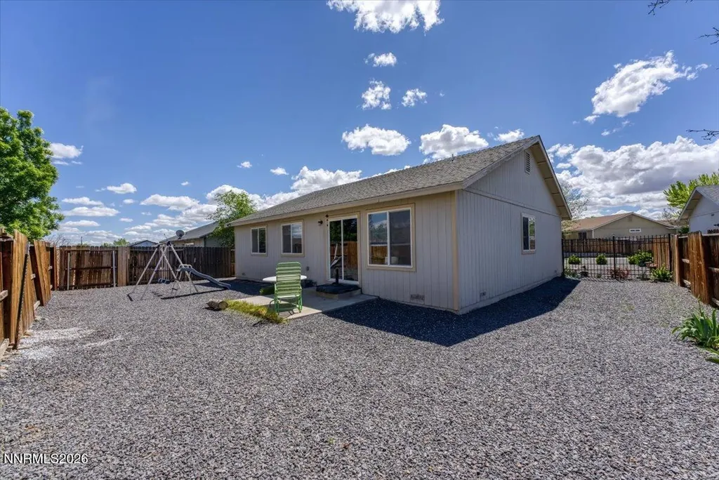 2202 Ellice Fernley NV 89408