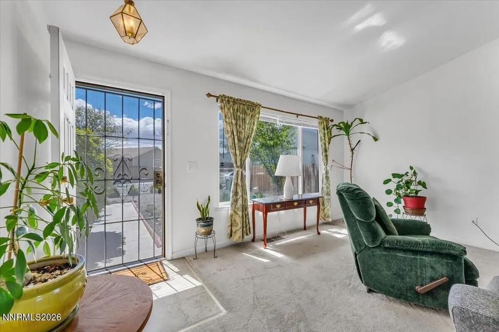 2202 Ellice Fernley NV 89408