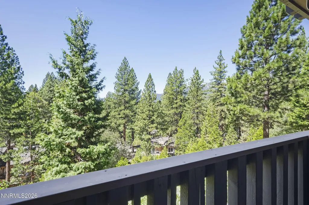 335 Ski Incline Village NV 89451