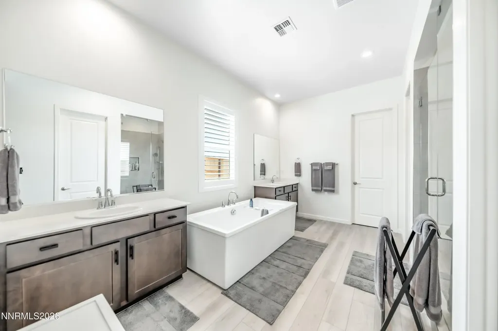 11426 Wildcat Peak Sparks NV 89441