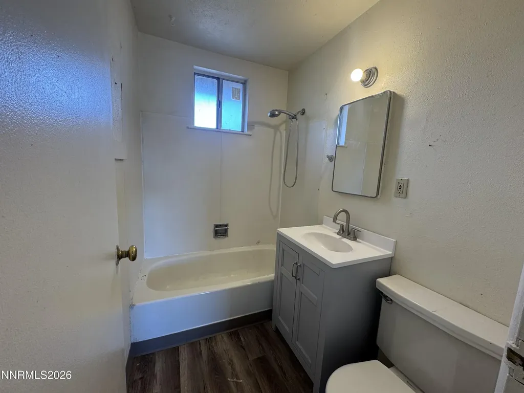 1233 Briggs Fallon NV 89406