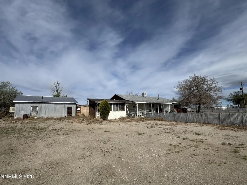 1233 Briggs Fallon NV 89406