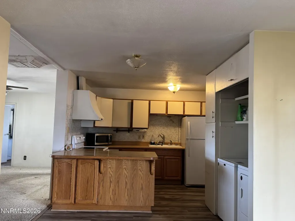 1233 Briggs Fallon NV 89406