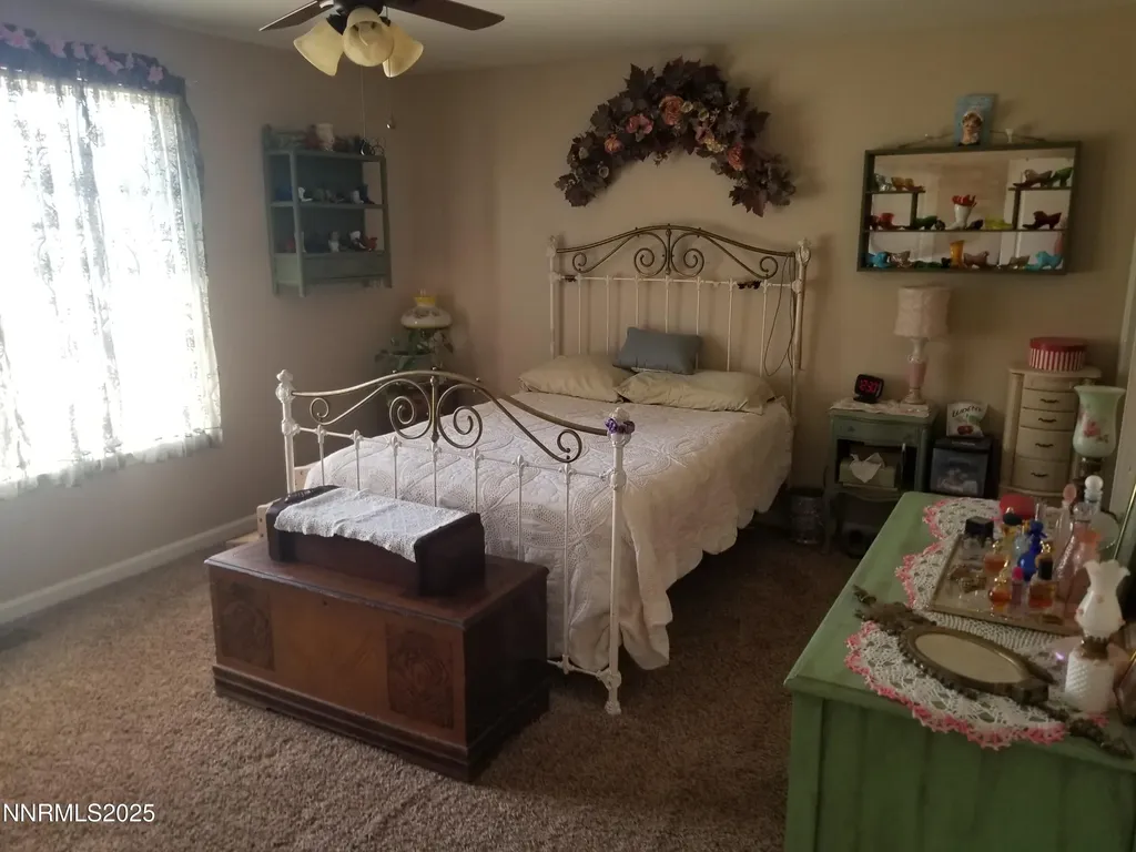 715 Shadow Fernley NV 89408