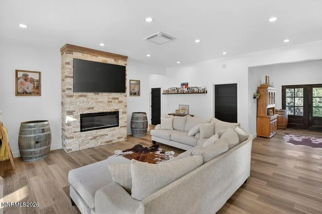 2320 Empire Reno NV 89521