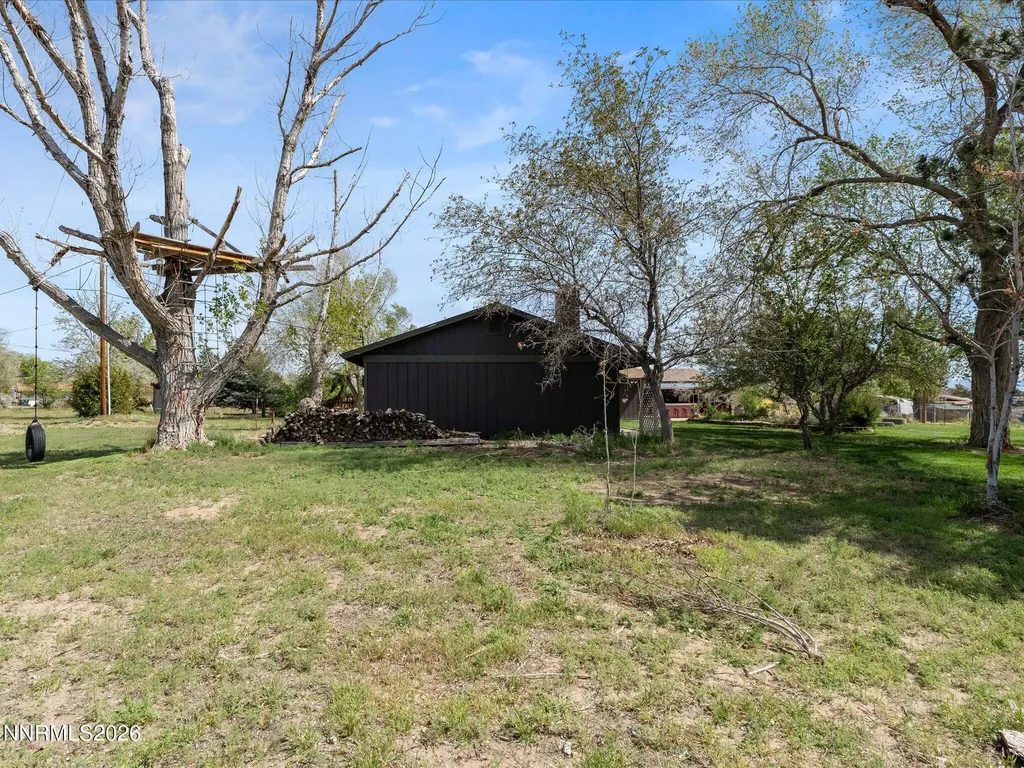 2530 Henning Minden NV 89423