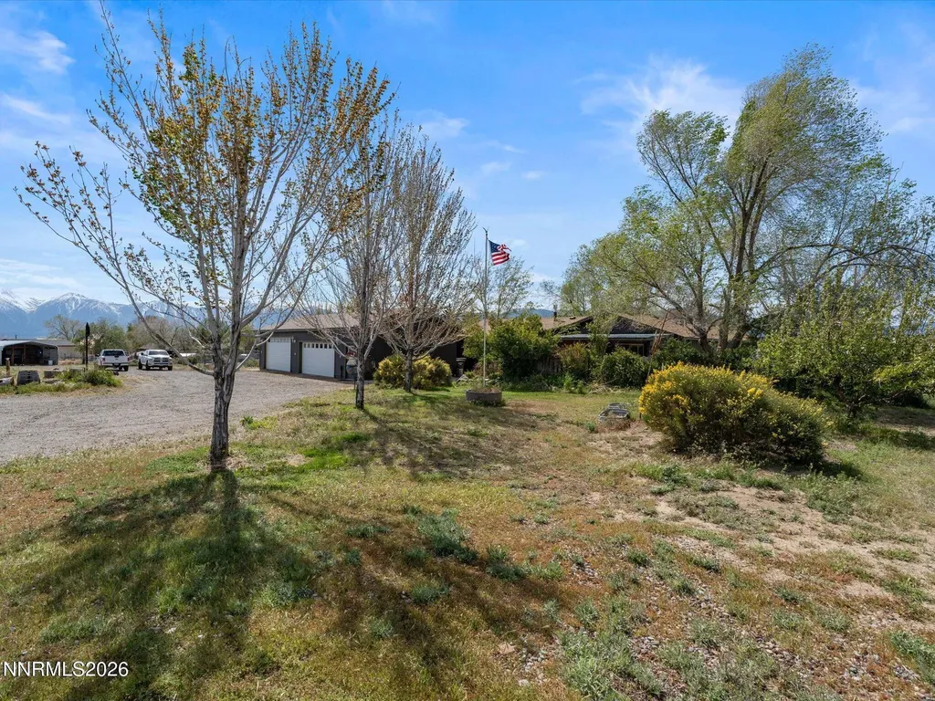 2530 Henning Minden NV 89423