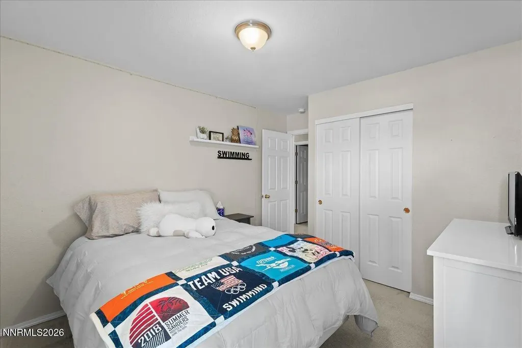 1053 Turtledove Sparks NV 89441