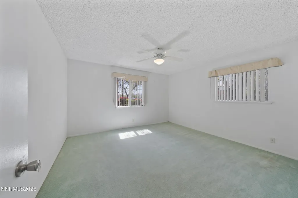 1940 4th Sparks NV 89431