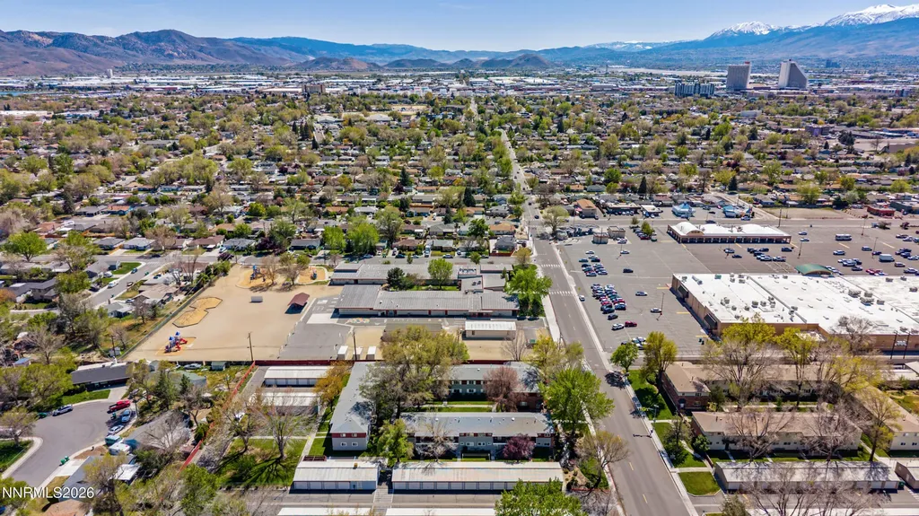 1940 4th Sparks NV 89431