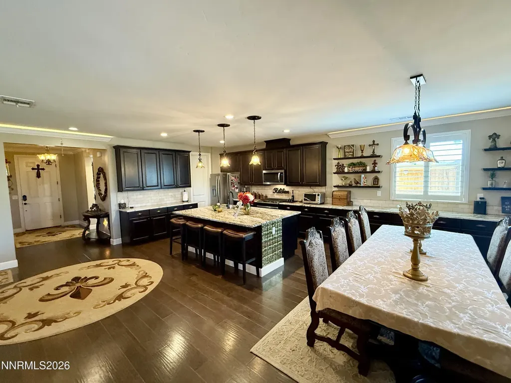 7887 Furnace Creek Sparks NV 89436