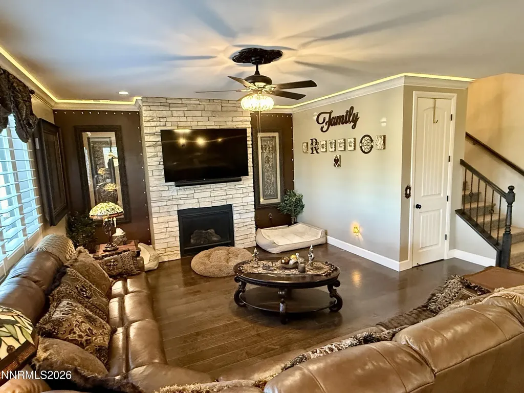 7887 Furnace Creek Sparks NV 89436