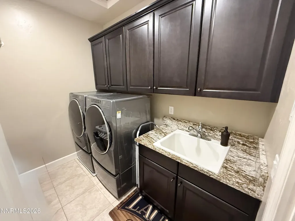 7887 Furnace Creek Sparks NV 89436