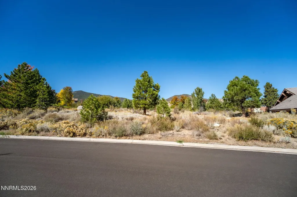 5685 Alpinista Reno NV 89511