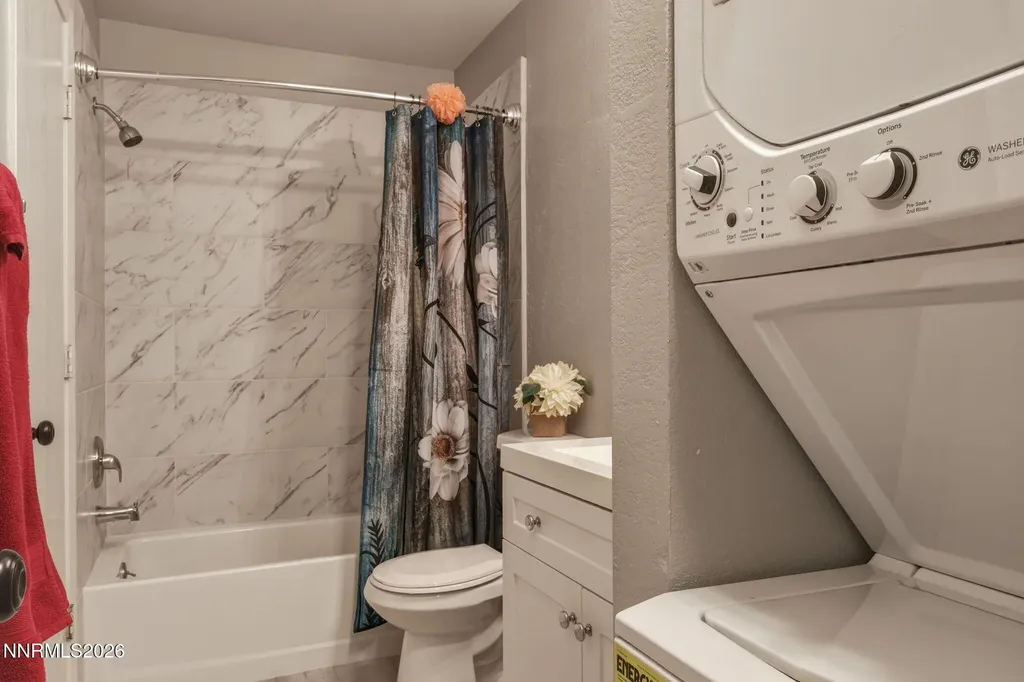 4557 Reggie Reno NV 89502