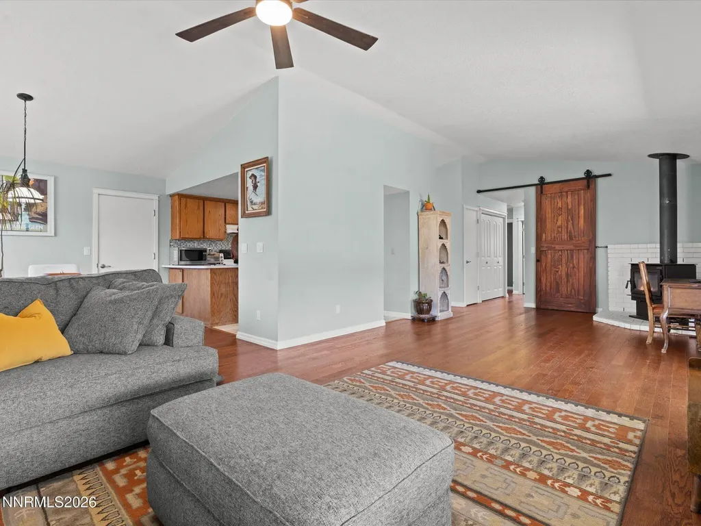 1317 Mary Jo Gardnerville NV 89460