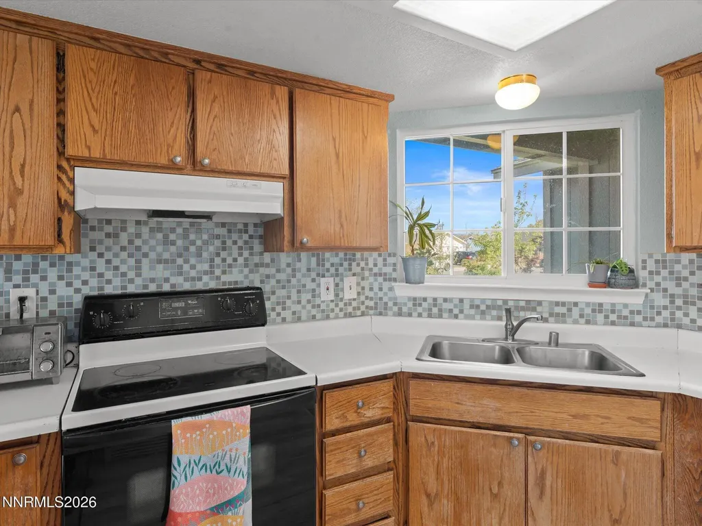 1317 Mary Jo Gardnerville NV 89460
