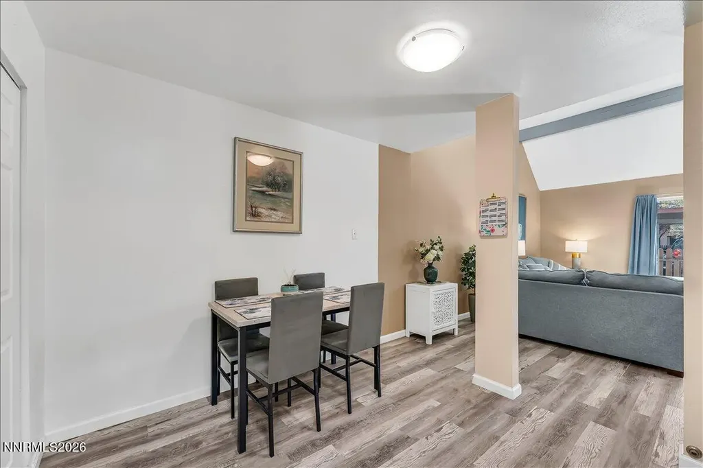 1052 Baywood Sparks NV 89434