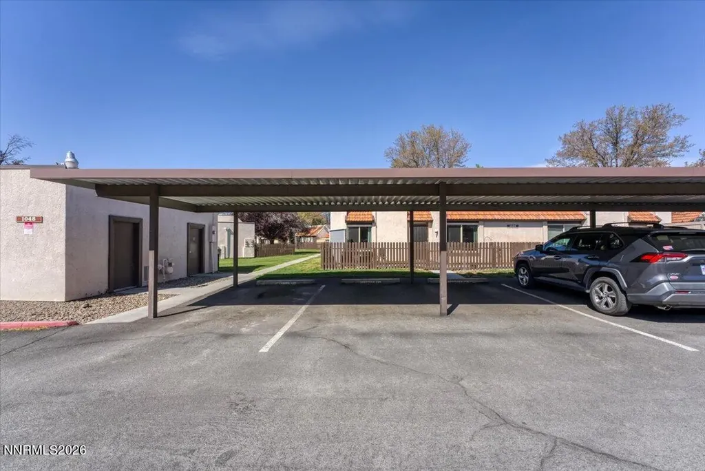 1052 Baywood Sparks NV 89434