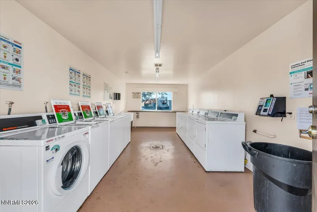1052 Baywood Sparks NV 89434
