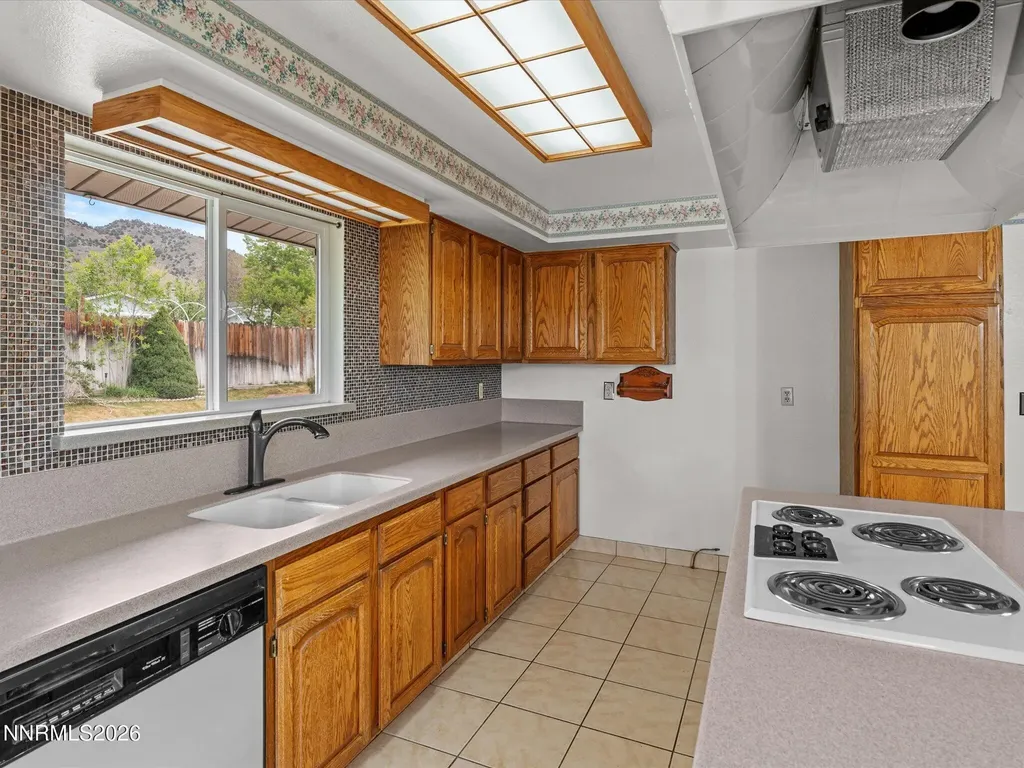 3370 Shawnee Reno NV 89502