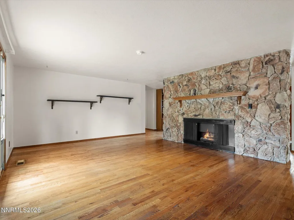 3370 Shawnee Reno NV 89502