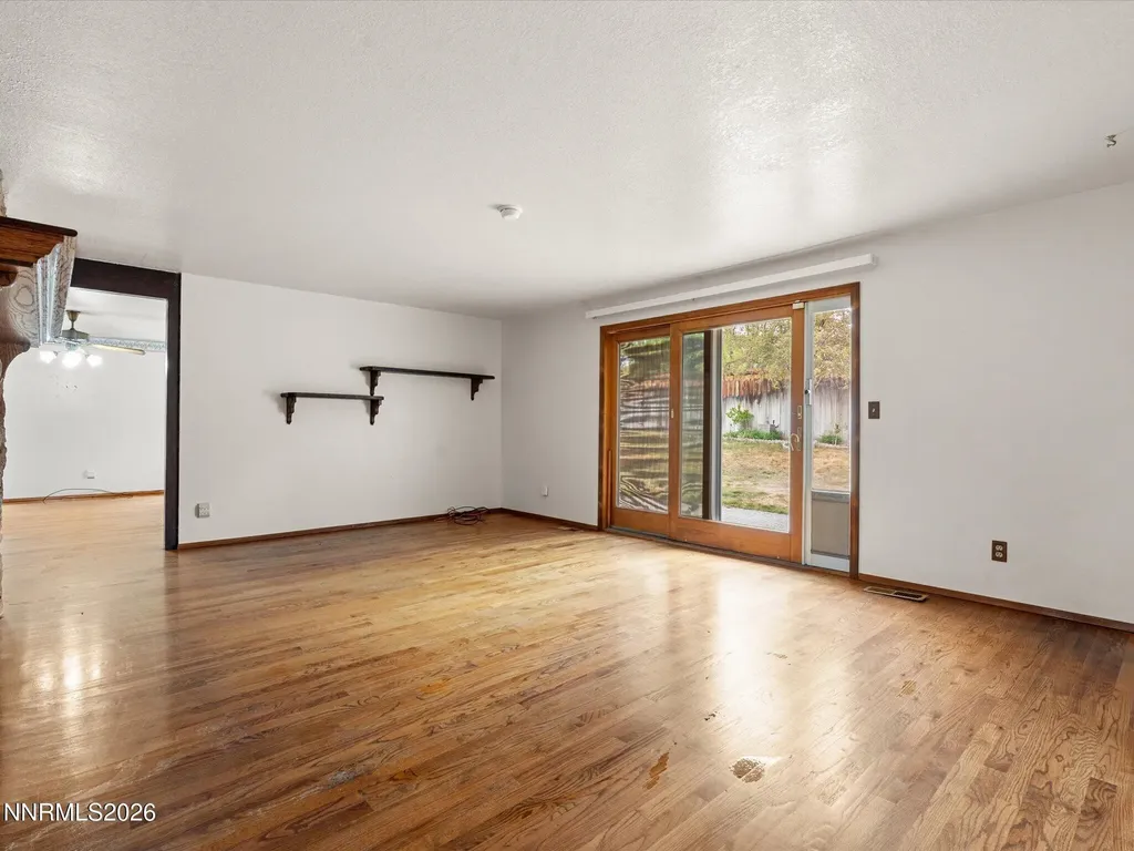 3370 Shawnee Reno NV 89502