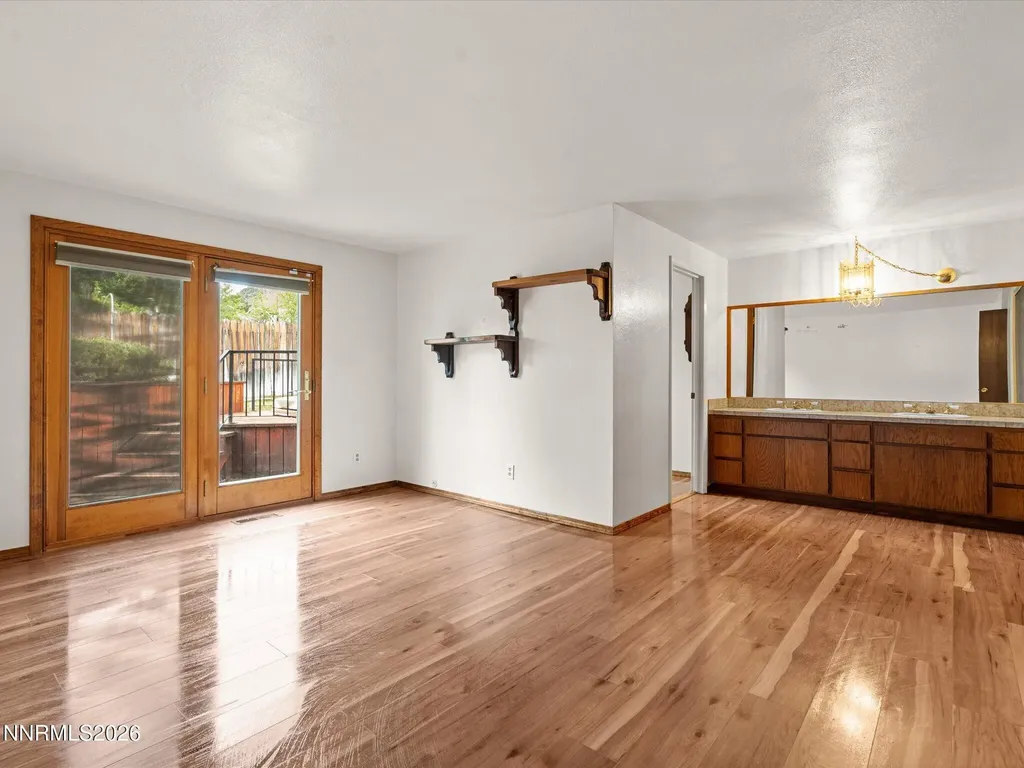 3370 Shawnee Reno NV 89502
