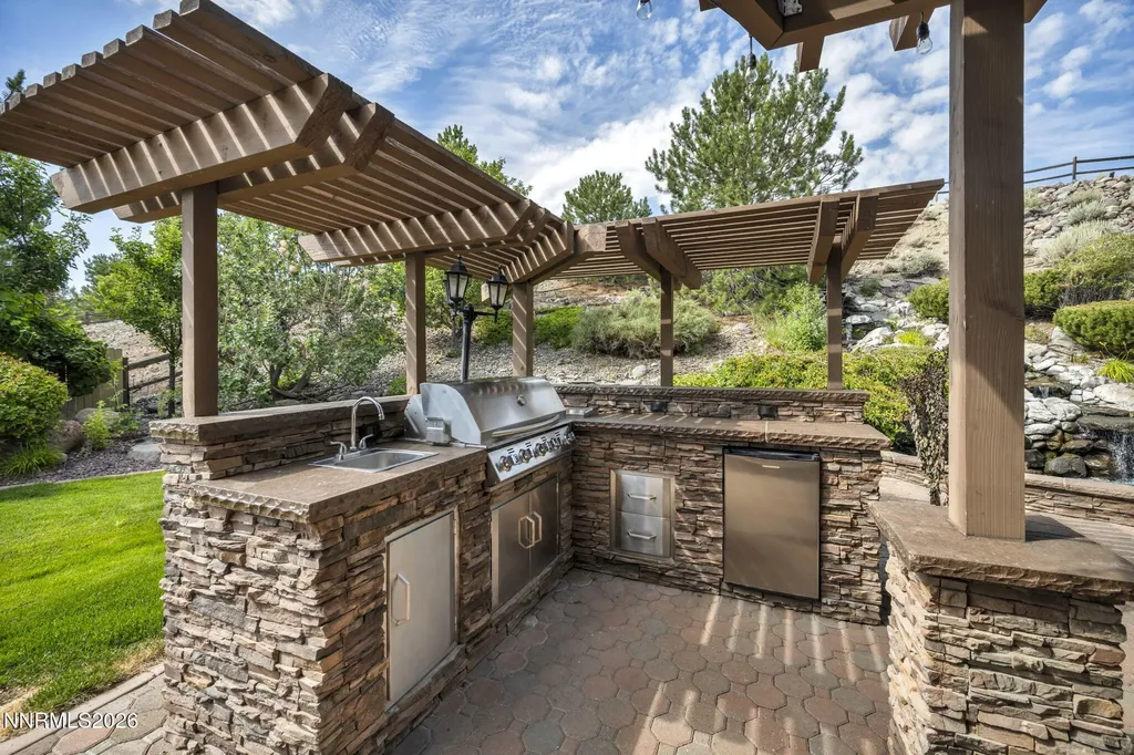 2782 Sky Horse Reno NV 89511