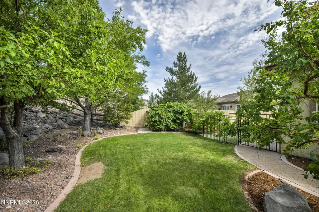 2782 Sky Horse Reno NV 89511