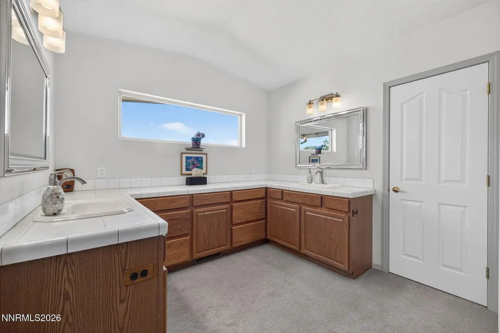 1618 Stephanie Minden NV 89423