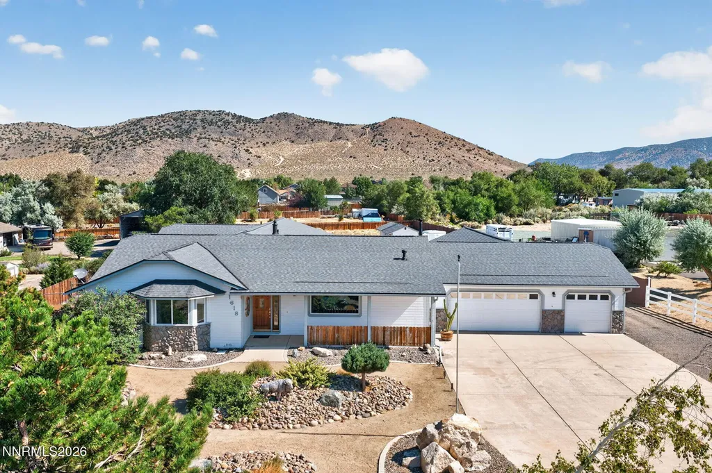 1618 Stephanie Minden NV 89423