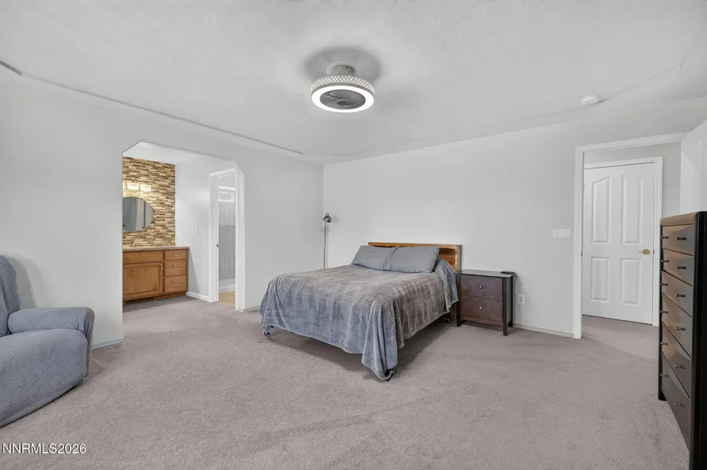 1618 Stephanie Minden NV 89423