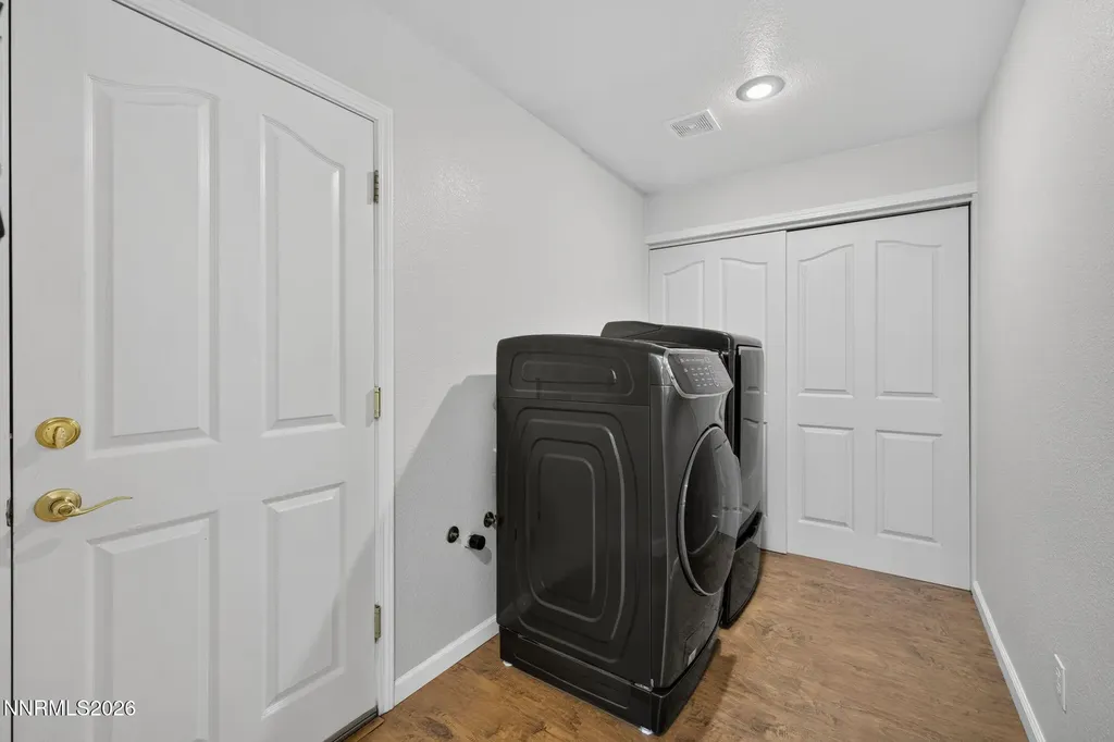 1618 Stephanie Minden NV 89423