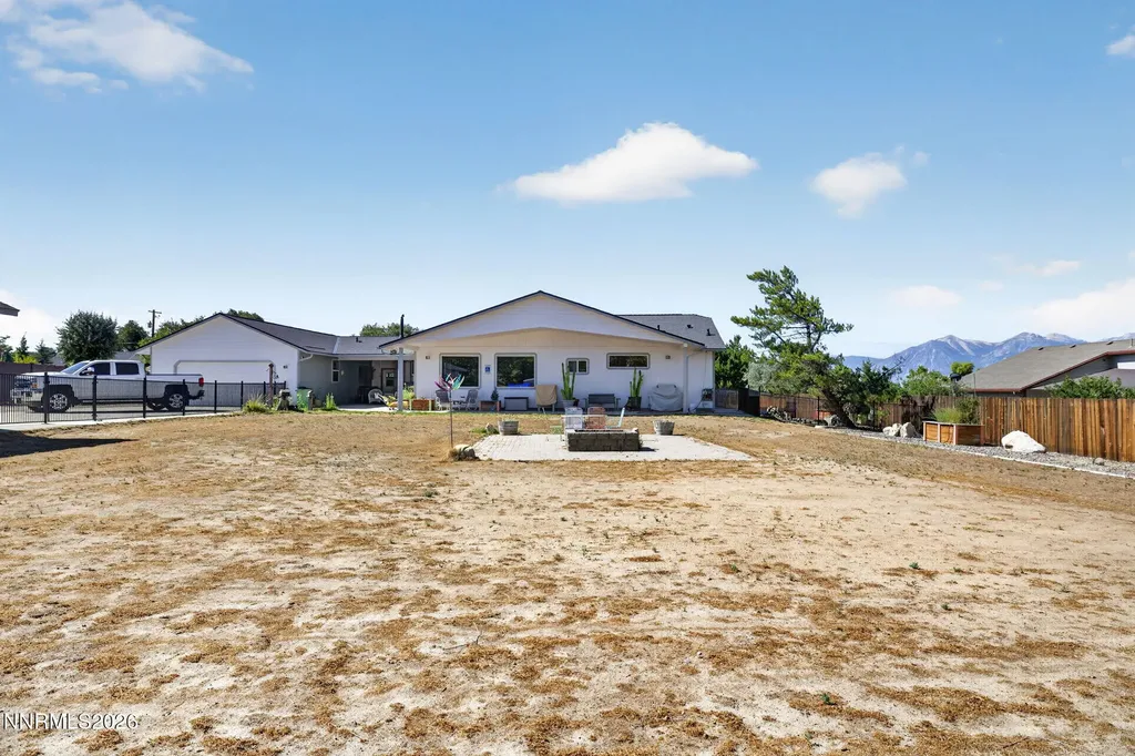 1618 Stephanie Minden NV 89423