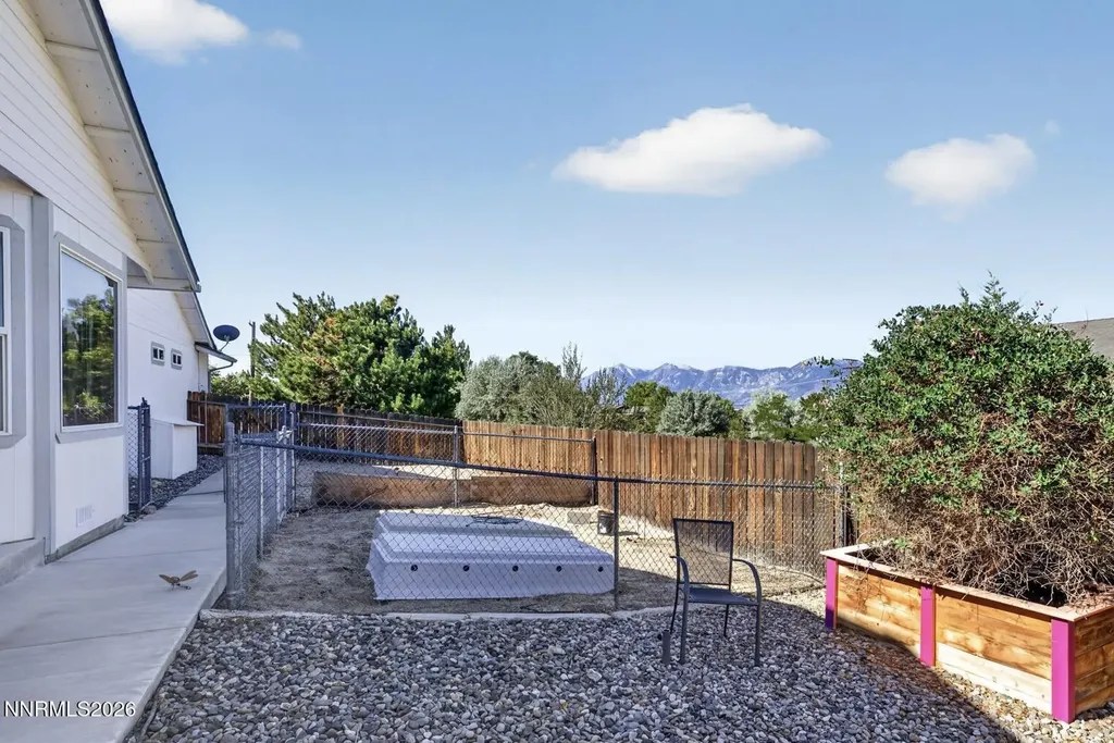 1618 Stephanie Minden NV 89423