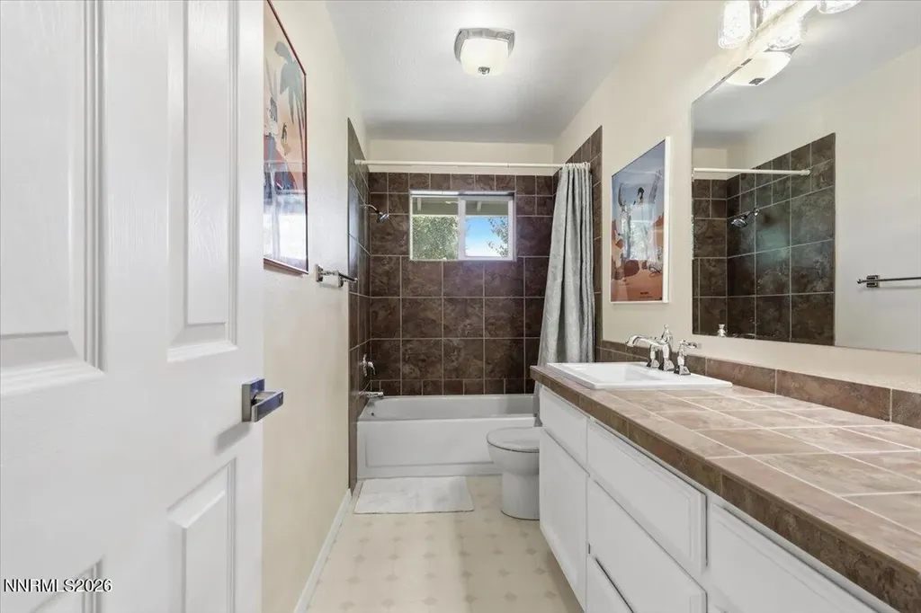 1518 Glenwood Gardnerville NV 89460