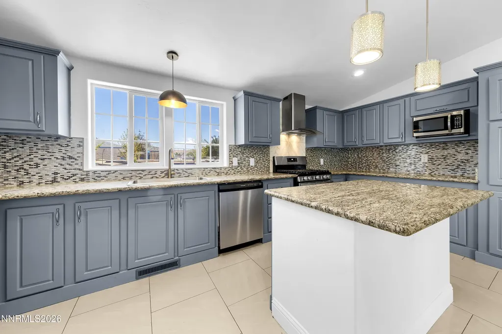 592 Morgan Sun Valley NV 89433