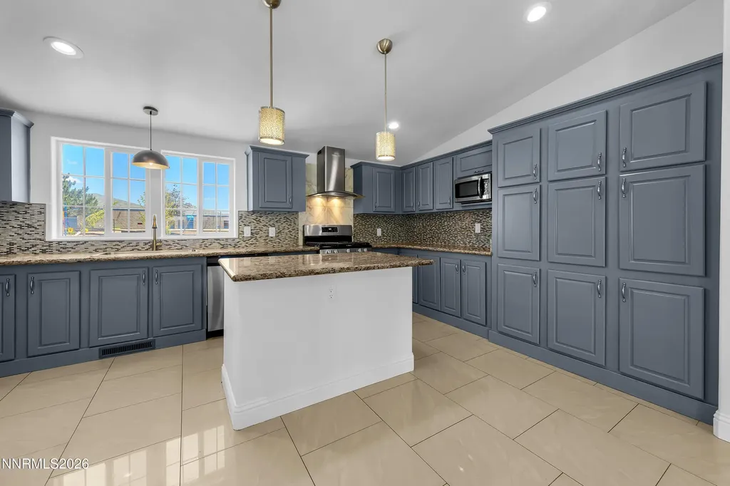 592 Morgan Sun Valley NV 89433