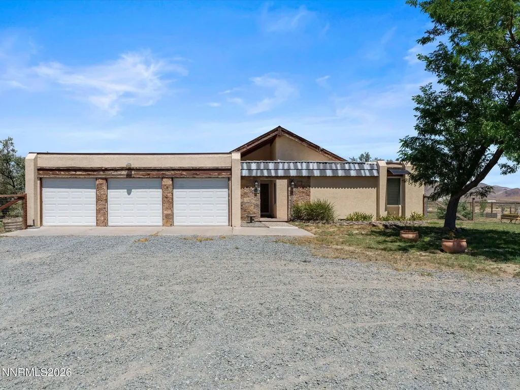5200 Range Land Reno NV 89510