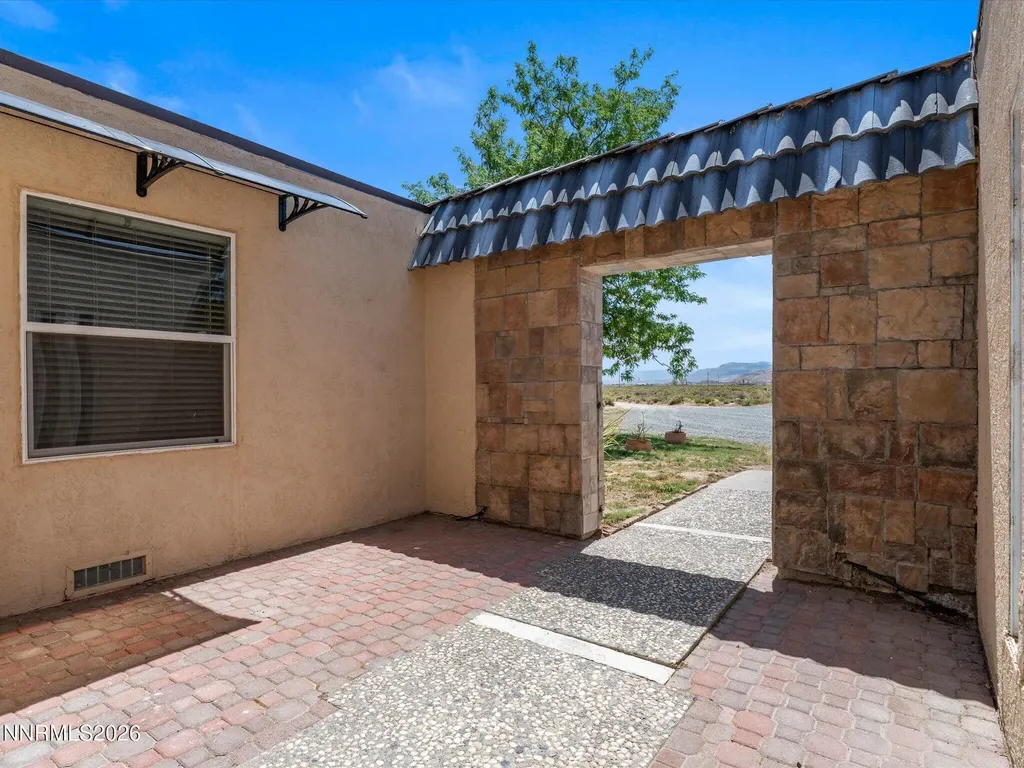 5200 Range Land Reno NV 89510