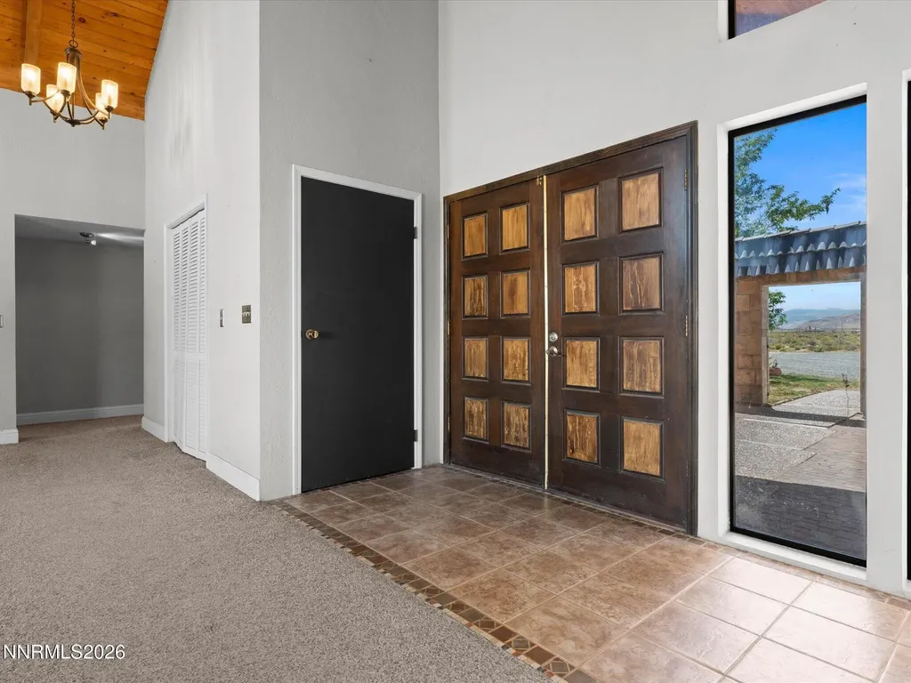 5200 Range Land Reno NV 89510
