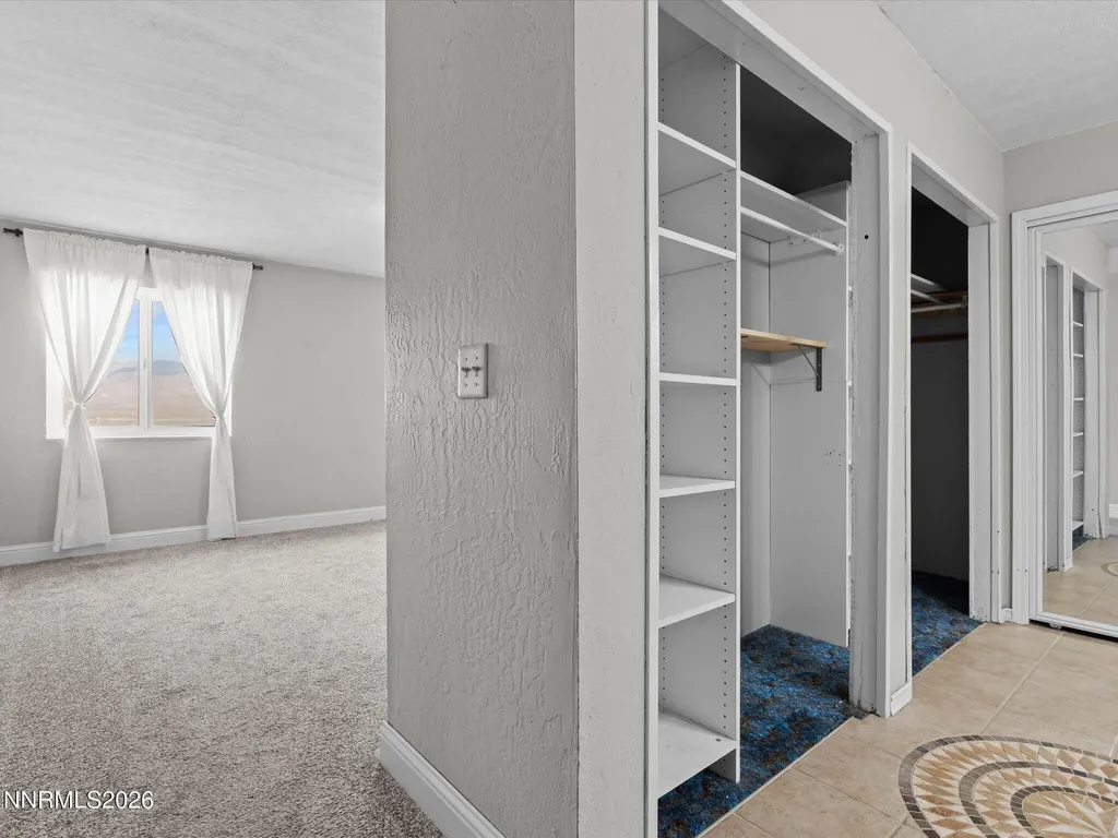 5200 Range Land Reno NV 89510