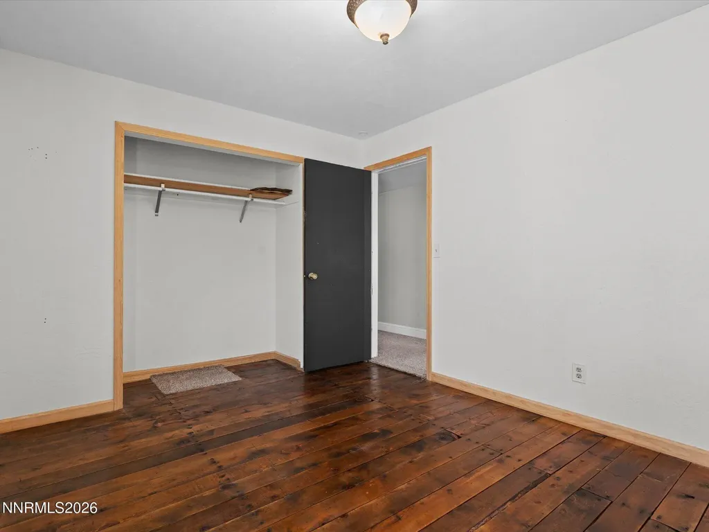 5200 Range Land Reno NV 89510