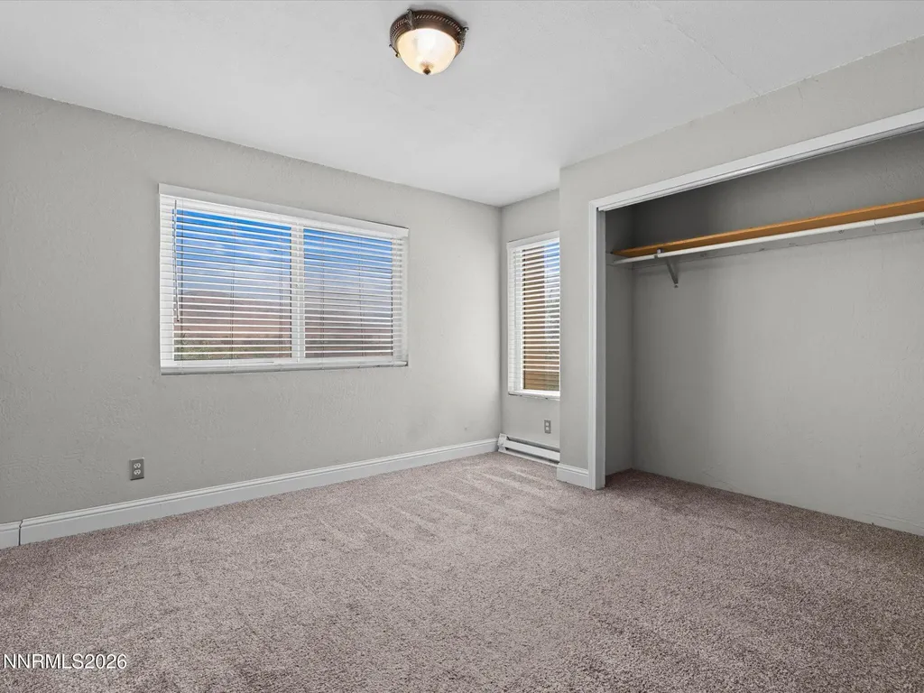 5200 Range Land Reno NV 89510