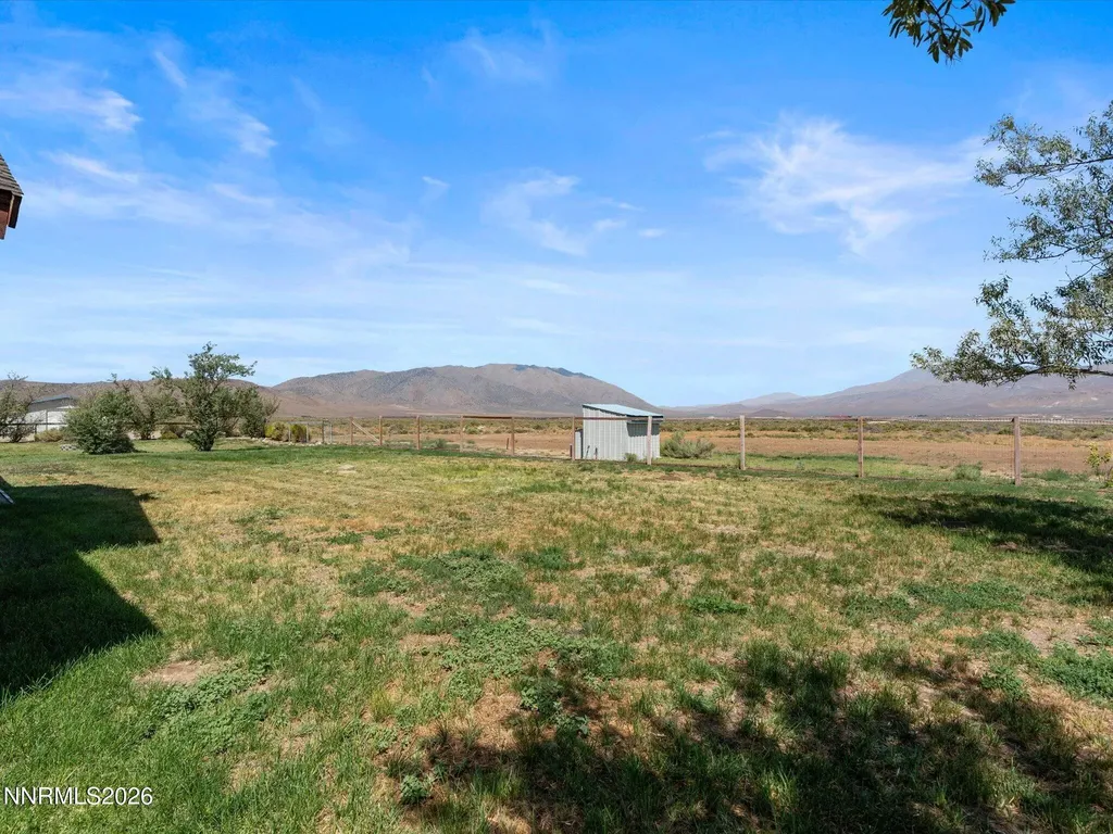 5200 Range Land Reno NV 89510