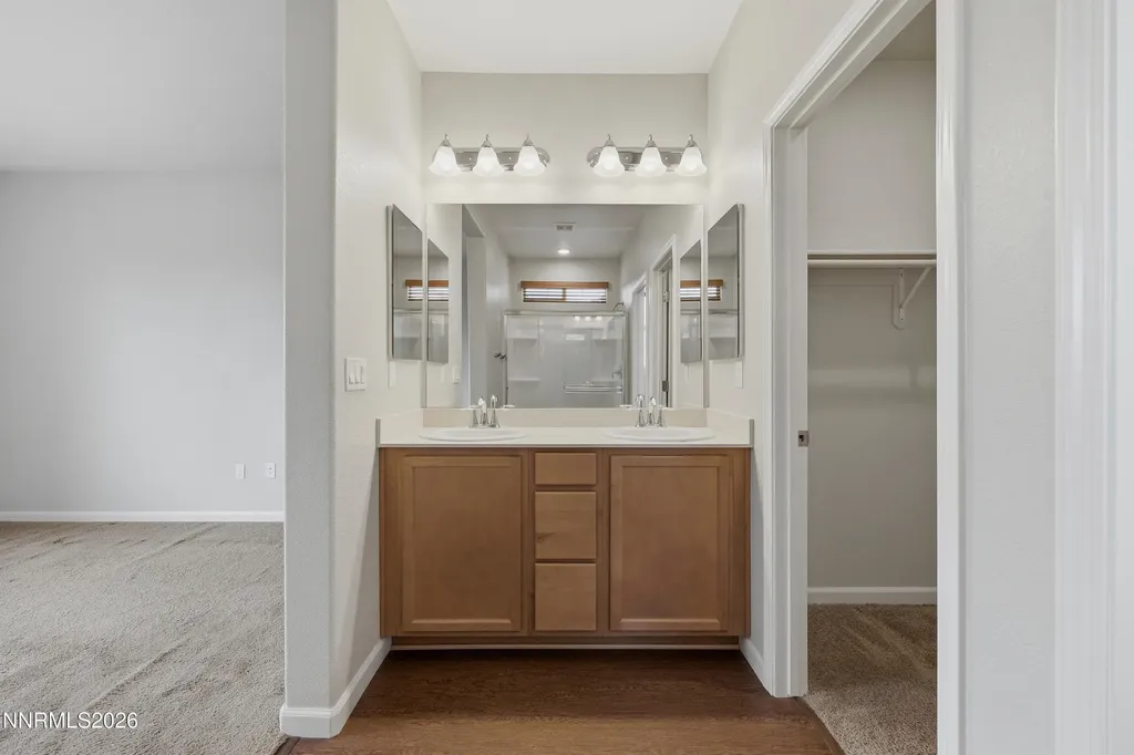905 Estuary Reno NV 89506